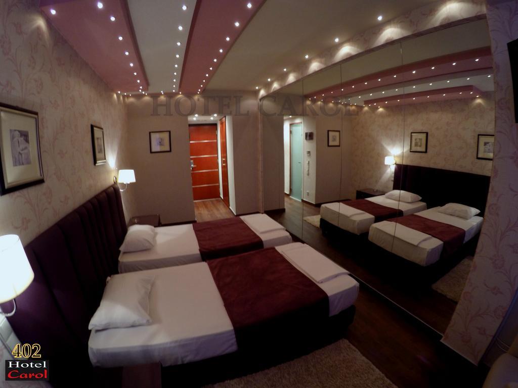 פיראוס Carol Hotel מראה חיצוני תמונה