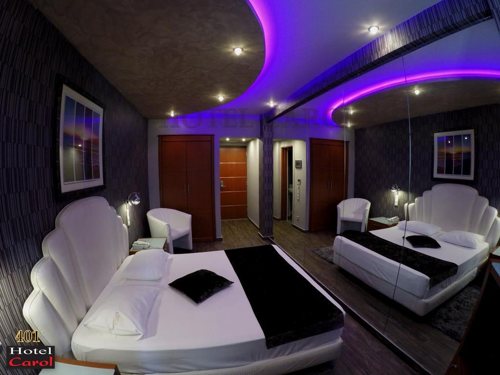 פיראוס Carol Hotel מראה חיצוני תמונה